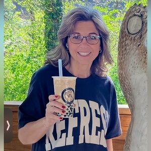 Meet your Posher, Posh